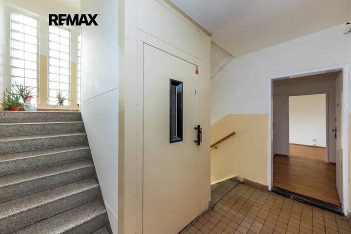 Pronájem bytu 3+1, Praha - Záběhlice, Bělčická, 74 m2