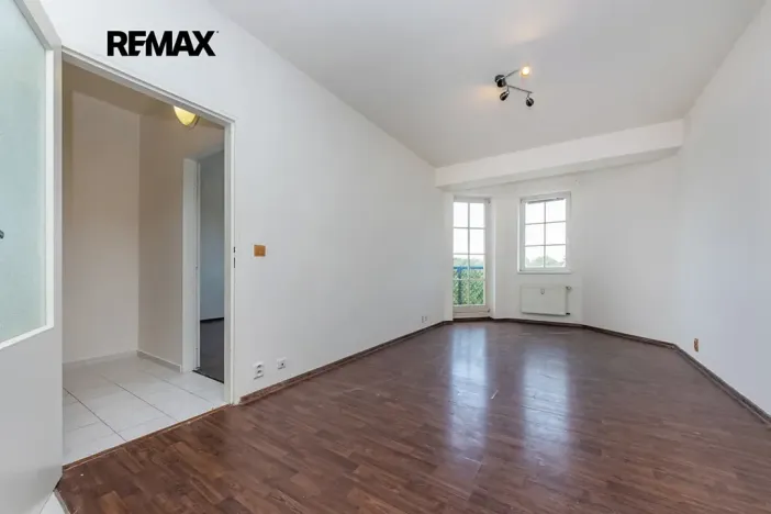 Prodej bytu 2+kk, Praha - Kyje, Lipnická, 42 m2