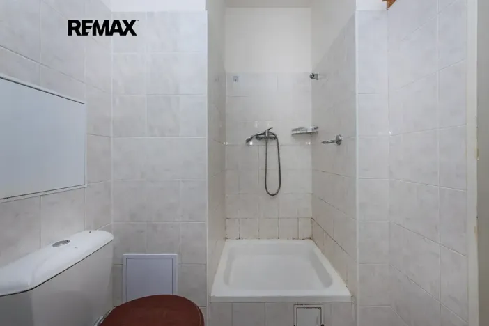 Prodej bytu 2+kk, Praha - Kyje, Lipnická, 42 m2