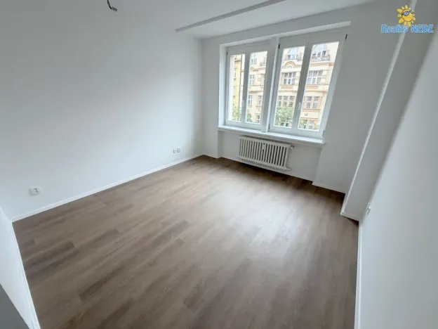 Pronájem bytu 2+kk, Praha - Žižkov, Baranova, 60 m2