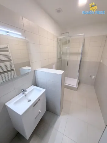 Pronájem bytu 2+kk, Praha - Žižkov, Baranova, 60 m2