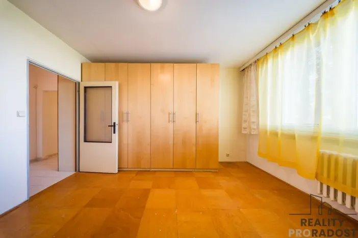 Prodej bytu 2+1, Hodonín, nám. Osvobození, 64 m2