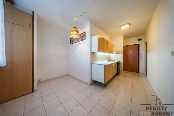 Prodej bytu 2+1, Hodonín, nám. Osvobození, 64 m2