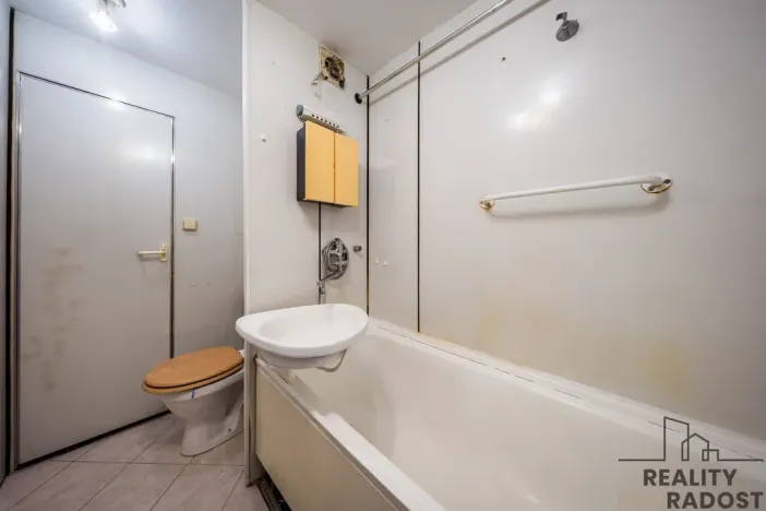 Prodej bytu 2+1, Hodonín, nám. Osvobození, 64 m2