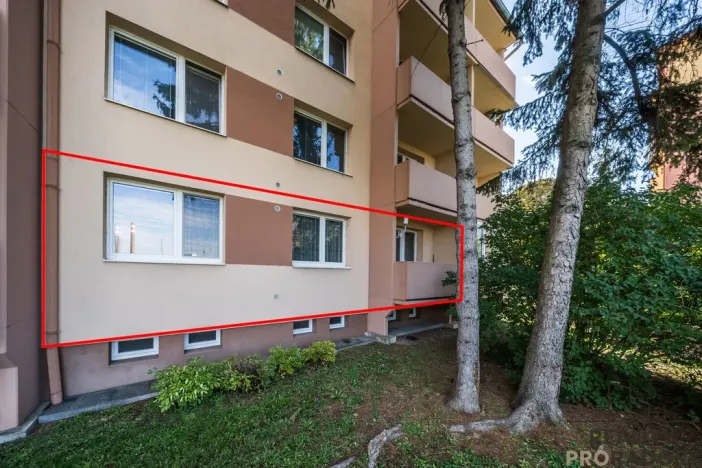 Prodej bytu 2+1, Hodonín, nám. Osvobození, 64 m2