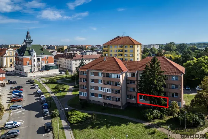Prodej bytu 2+1, Hodonín, nám. Osvobození, 64 m2