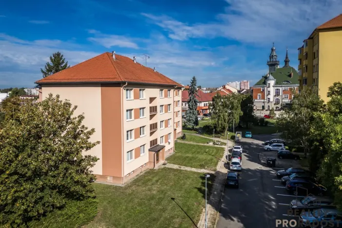 Prodej bytu 2+1, Hodonín, nám. Osvobození, 64 m2