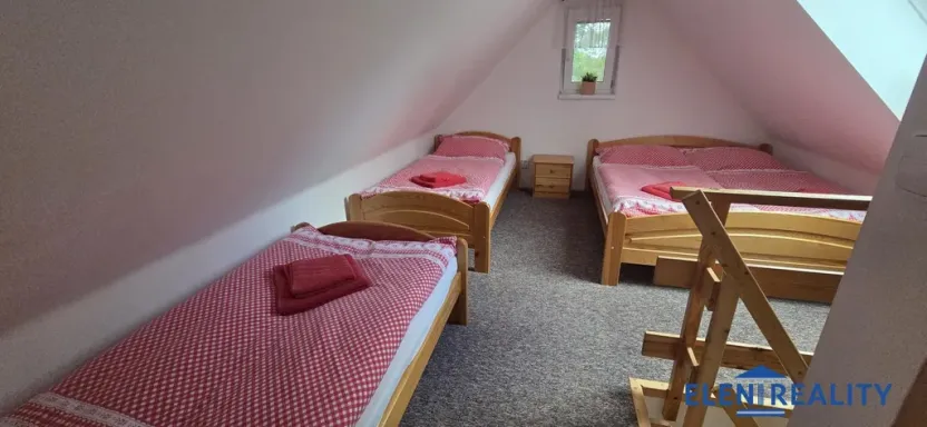 Prodej rodinného domu, Lipová-lázně - Horní Lipová, 320 m2