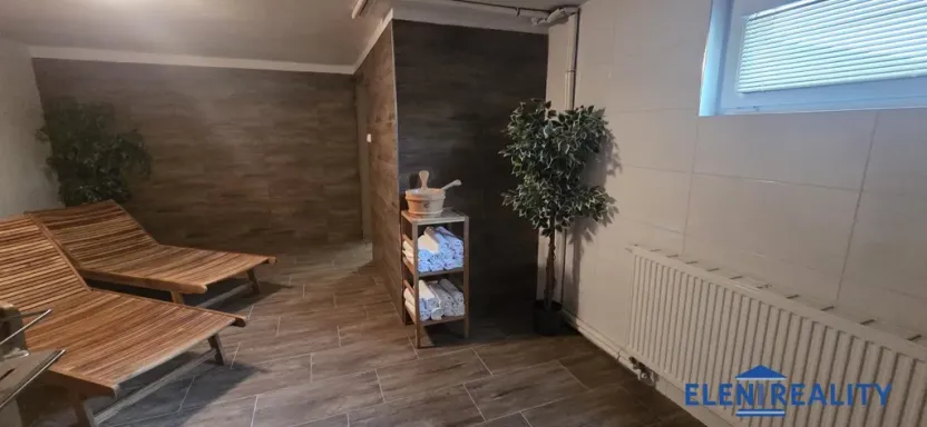 Prodej rodinného domu, Lipová-lázně - Horní Lipová, 320 m2