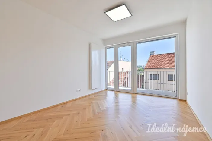 Pronájem bytu 2+kk, Brno, Poděbradova, 59 m2