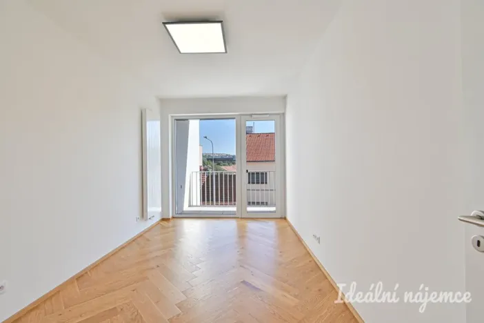 Pronájem bytu 2+kk, Brno, Poděbradova, 59 m2