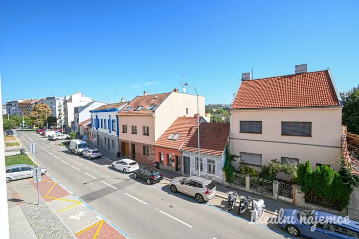 Pronájem bytu 2+kk, Brno, Poděbradova, 59 m2