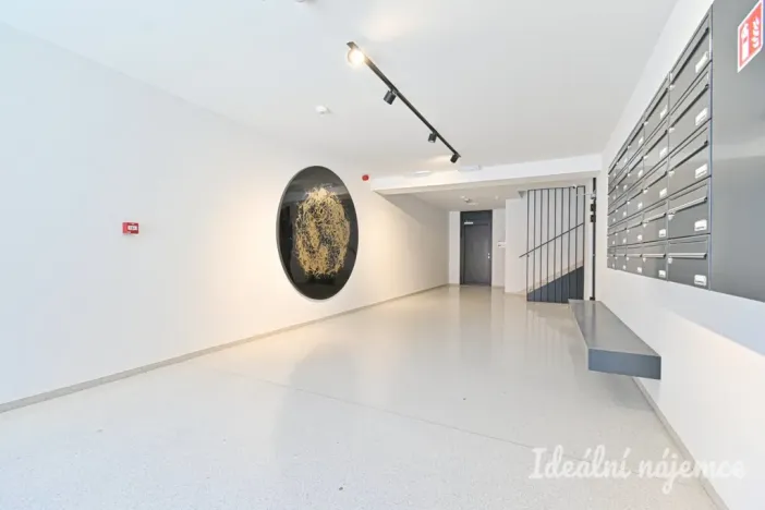 Pronájem bytu 2+kk, Brno, Poděbradova, 59 m2