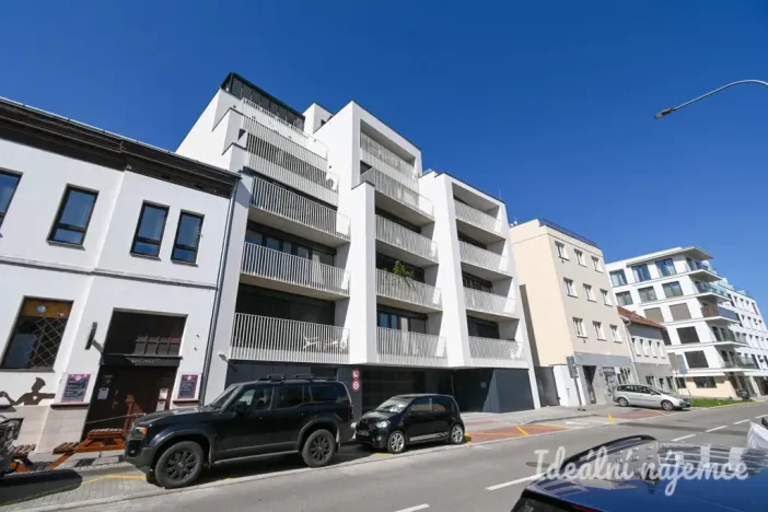 Pronájem bytu 2+kk, Brno, Poděbradova, 59 m2
