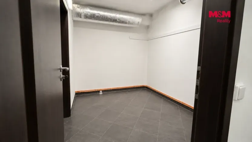Pronájem obchodního prostoru, Šumperk, Langrova, 129 m2