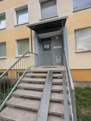 Pronájem bytu 1+kk, Ústí nad Labem - Krásné Březno, Dr. Horákové, 31 m2