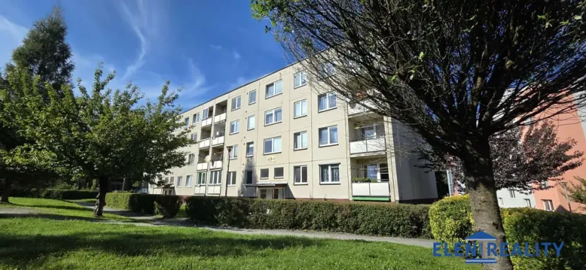 Prodej bytu 3+1, Zlaté Hory, Na Sídlišti, 68 m2