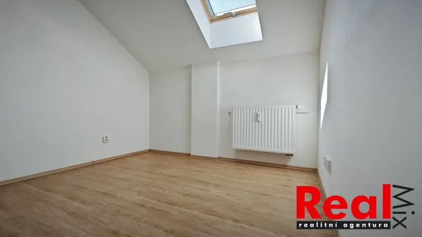 Pronájem bytu 1+kk, Brno - Veveří, Smetanova, 17 m2