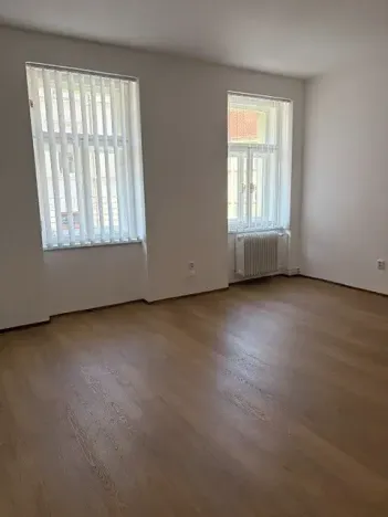 Pronájem kanceláře, Praha - Žižkov, Prokopova, 98 m2