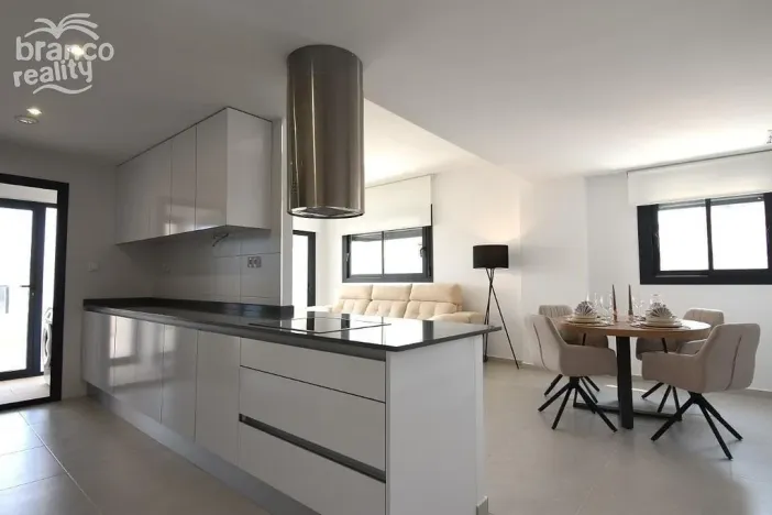 Prodej bytu 4+kk, San Miguel de Salinas, Alicante, Španělsko, 121 m2