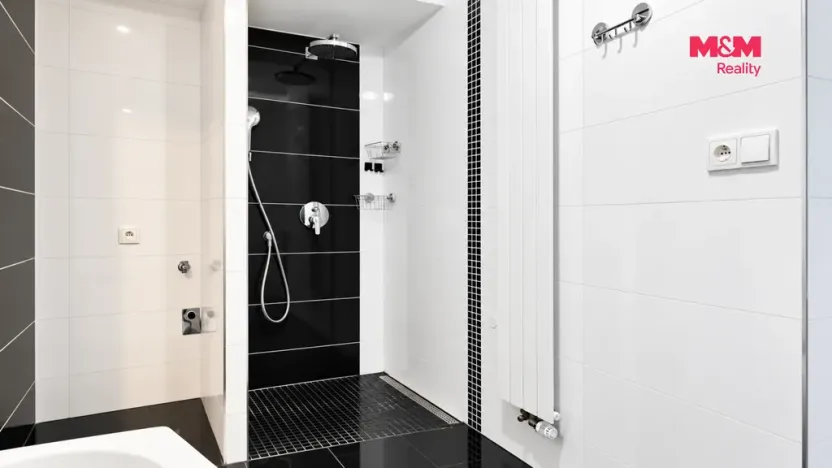 Pronájem bytu 2+kk, Praha - Bohnice, Bohnická, 79 m2