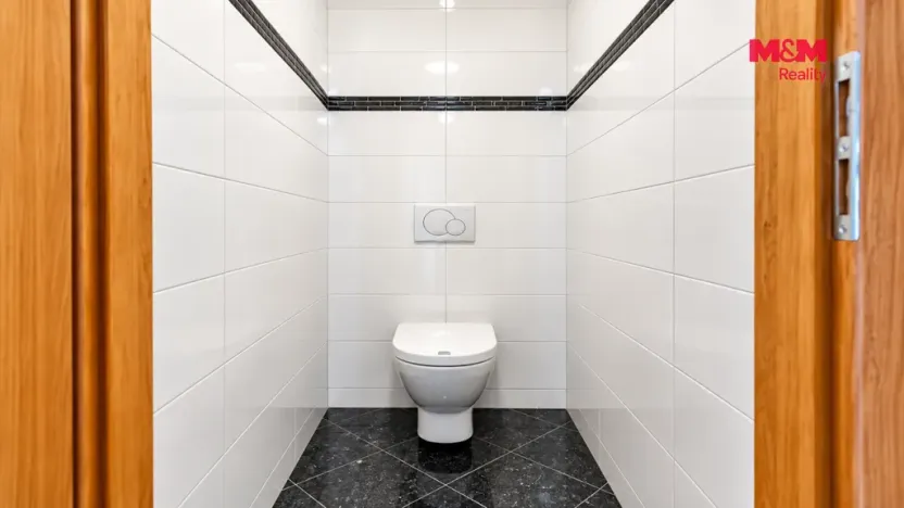 Pronájem bytu 2+kk, Praha - Bohnice, Bohnická, 79 m2
