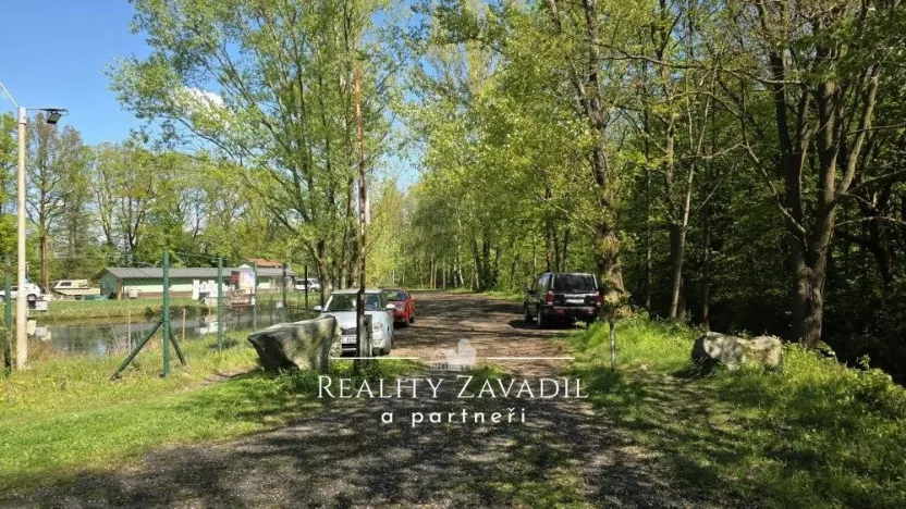 Prodej komerčního pozemku, Žabeň, 32500 m2