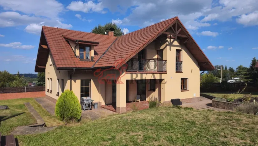 Prodej vily, Kamenice - Ládví, Lísková, 316 m2