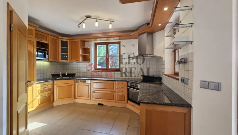 Prodej vily, Kamenice - Ládví, Lísková, 316 m2