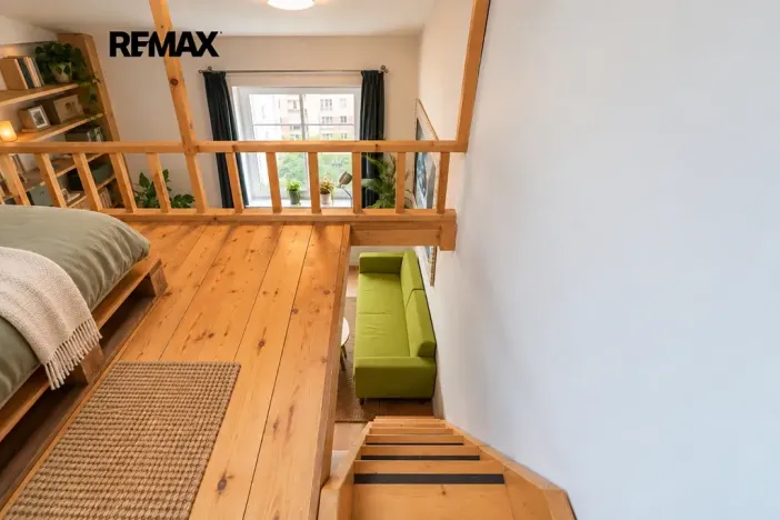 Prodej bytu 2+kk, Praha - Holešovice, Jateční, 45 m2
