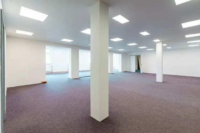 Prodej výrobních prostor, Ostrov, Krátká, 11439 m2