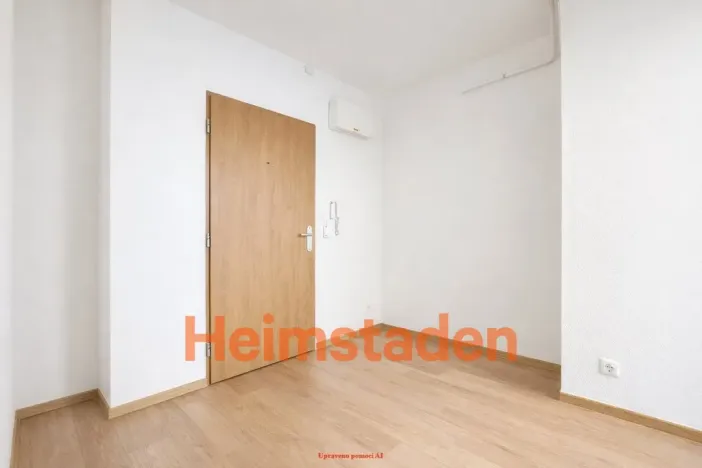 Pronájem bytu 1+1, Ostrava - Poruba, Jindřicha Plachty, 40 m2