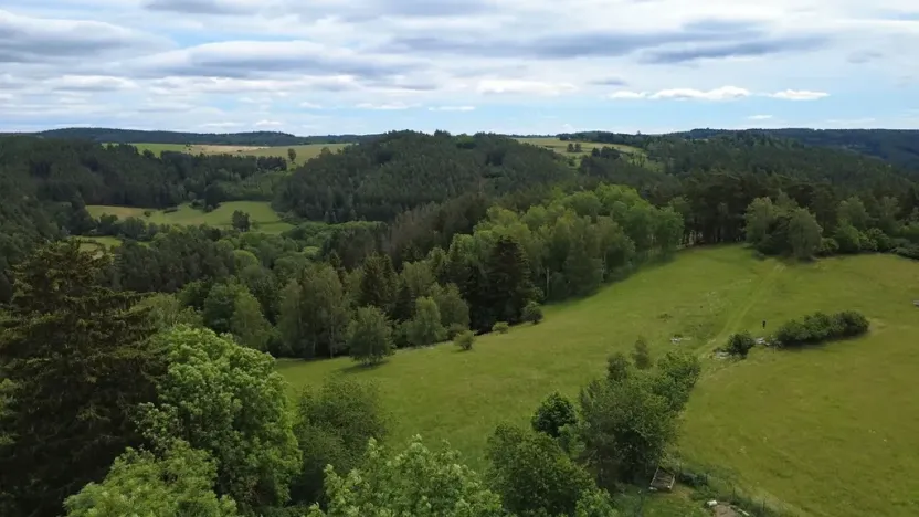 Prodej pozemku pro bydlení, Planá, 2215 m2