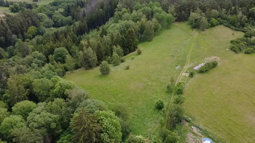 Prodej pozemku pro bydlení, Planá, 1435 m2