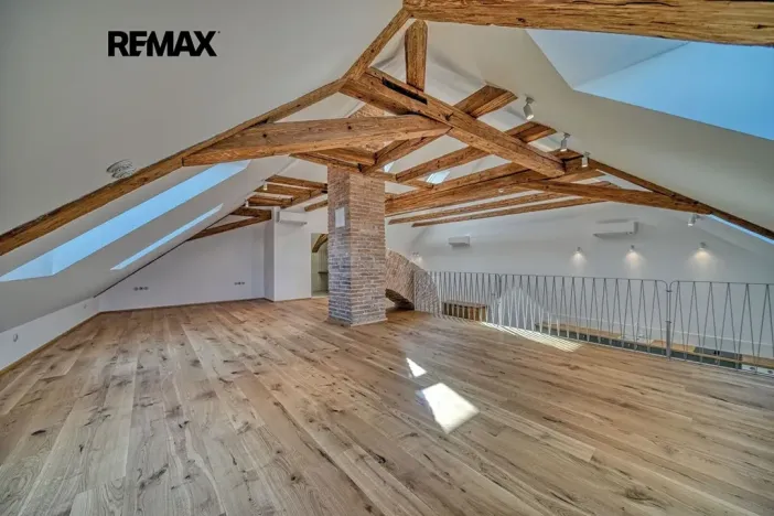 Pronájem atypického bytu, Kutná Hora, Kollárova, 123 m2