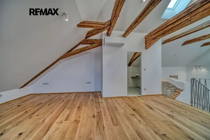 Pronájem atypického bytu, Kutná Hora, Kollárova, 123 m2