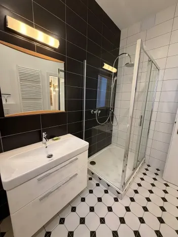Pronájem bytu 2+kk, Praha - Žižkov, Křišťanova, 58 m2