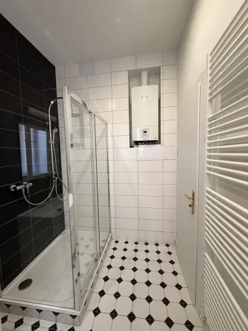 Pronájem bytu 2+kk, Praha - Žižkov, Křišťanova, 58 m2