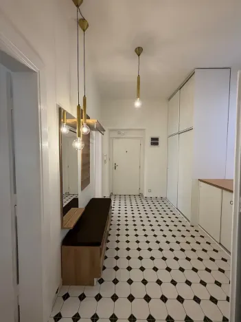 Pronájem bytu 2+kk, Praha - Žižkov, Křišťanova, 58 m2