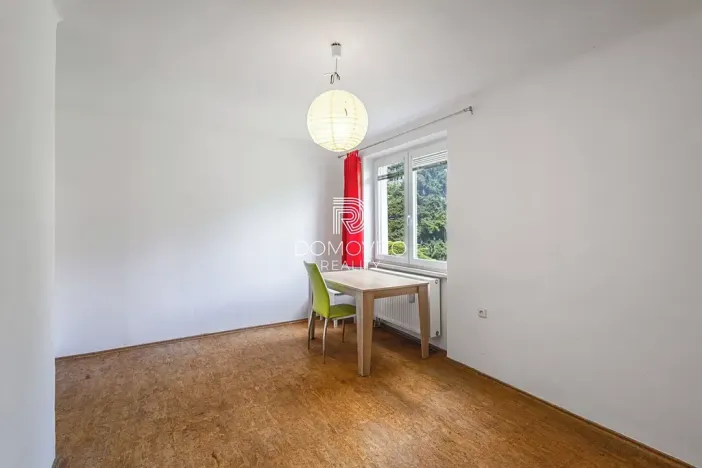 Prodej bytu 3+1, Kosmonosy, Debřská, 76 m2