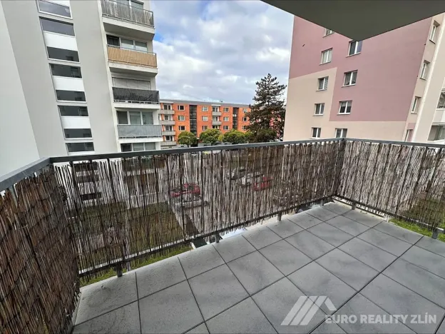 Pronájem bytu 2+kk, Otrokovice, Moravní, 49 m2