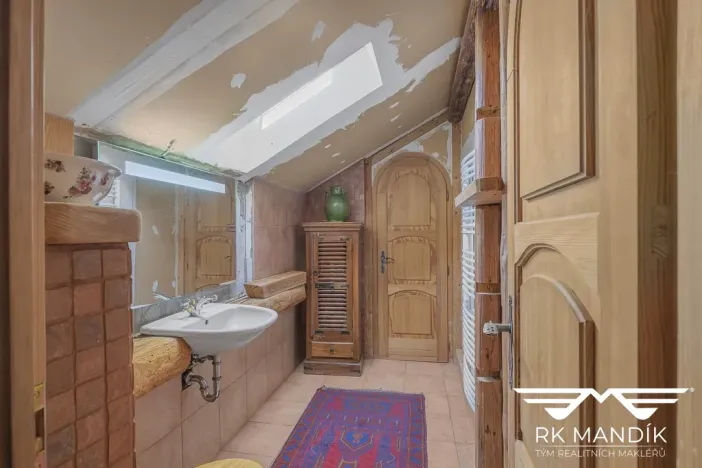 Prodej rodinného domu, Oplany, 270 m2