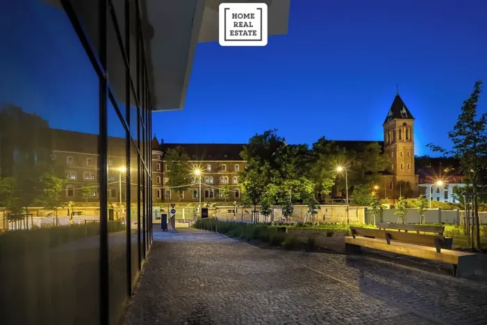 Pronájem bytu 2+kk, Praha - Smíchov, Kobrova, 100 m2