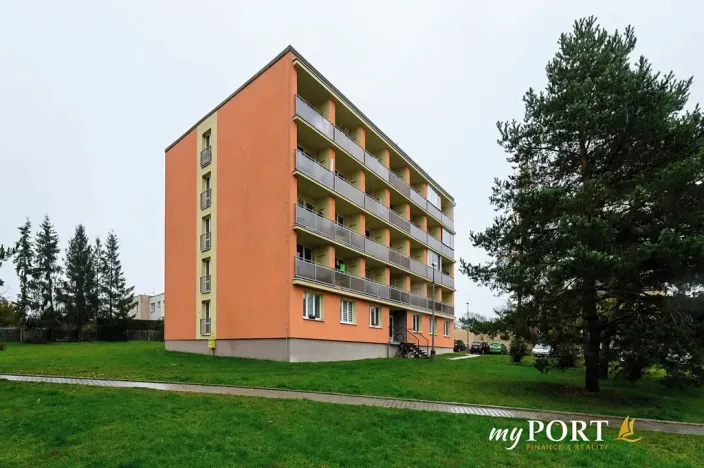 Pronájem bytu 1+kk, Dobřany, Sokolovská, 24 m2