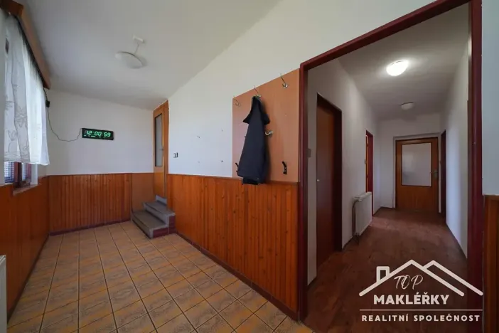 Prodej rodinného domu, Bělušice, 200 m2