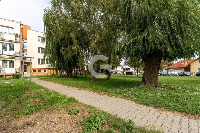 Prodej bytu 3+1, Zlín - Louky, Zábrančí I, 79 m2