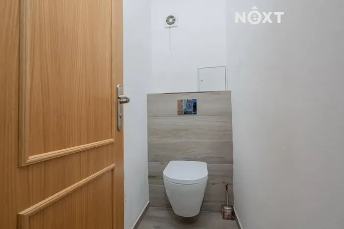 Prodej bytu 2+1, České Budějovice, Skuherského, 80 m2