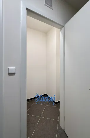 Prodej bytu 2+kk, Praha, Čakovická, 55 m2