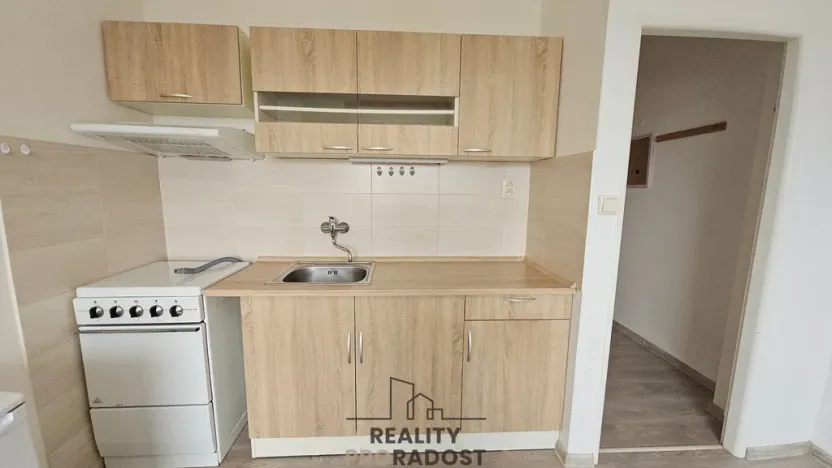 Pronájem bytu 1+1, Hodonín, Sv. Čecha, 34 m2