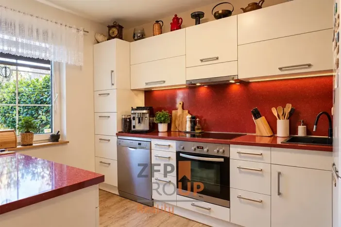 Prodej rodinného domu, Kroměříž, Višňová, 208 m2